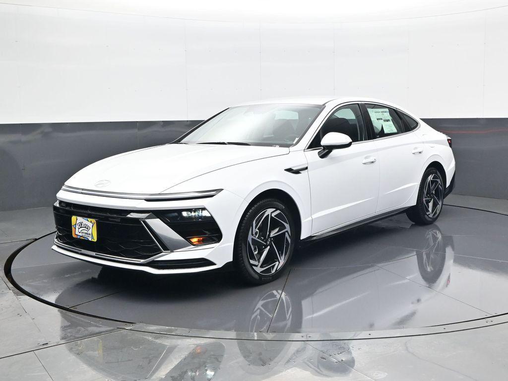 New 2026 Hyundai SONATA SEL