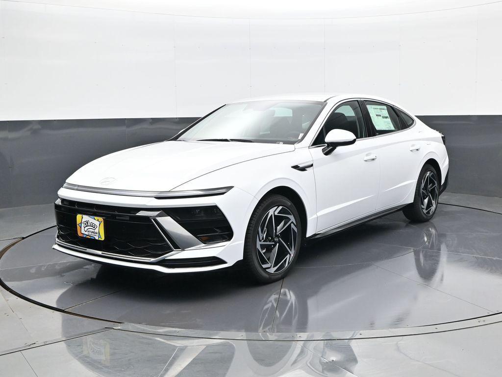 New 2026 Hyundai SONATA SEL