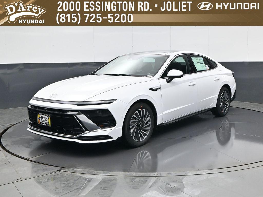 New 2026 Hyundai SONATA Hybrid Limited