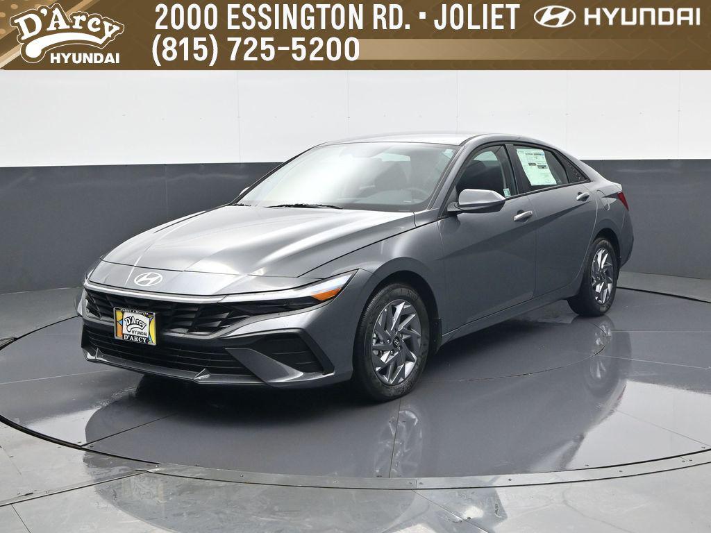 New 2026 Hyundai ELANTRA HEV Blue