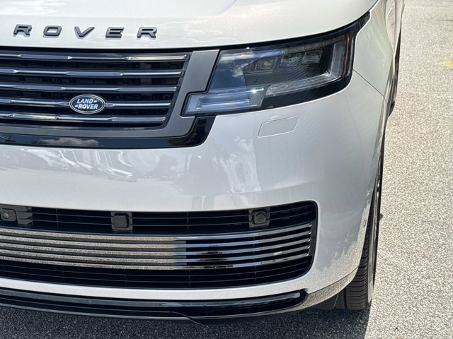 صورة 9 لـ 2026 LAND Rover RANGE ROVER SV
