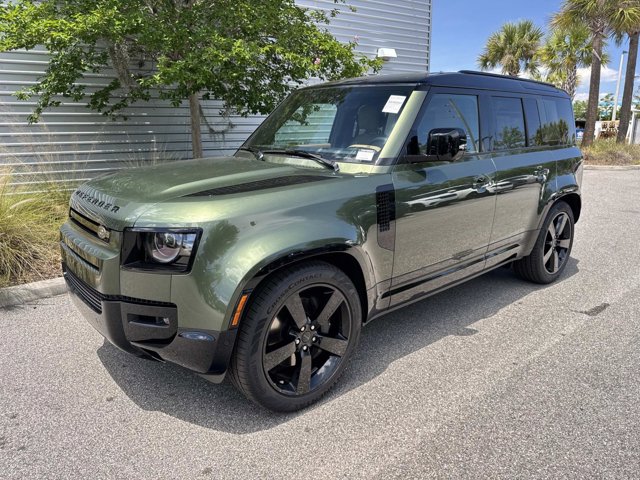 New 2026 Land Rover Defender X-Dynamic SE