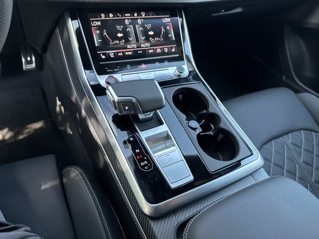 صورة 27 لـ 2026 AUDI SQ8 PRESTIGE