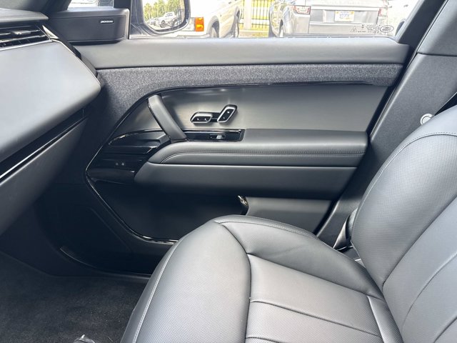 صورة مصغرة 24 لـ 2026 LAND Rover RANGE ROVER SPORT DYNAMIC SE