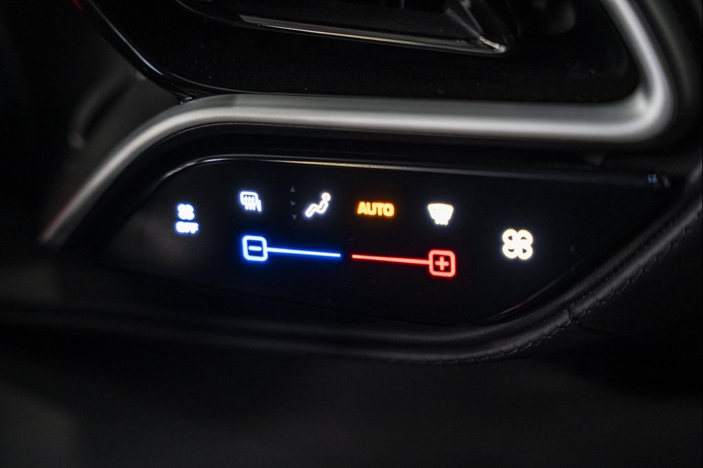 2025 Ferrari 296 GTB COUPE thumbnail 41