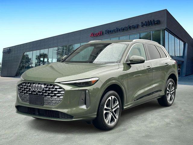 New 2025 Audi Q5 2.0T Premium Plus