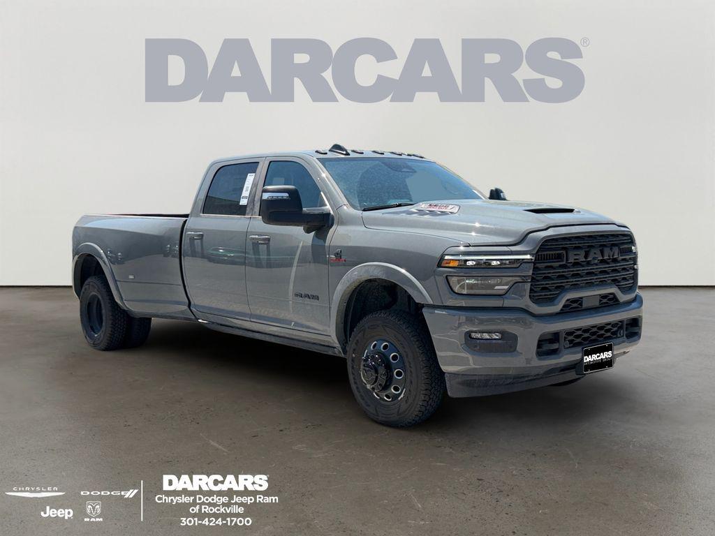 New 2026 RAM 3500 Limited Crew Cab 4x4 8' Box