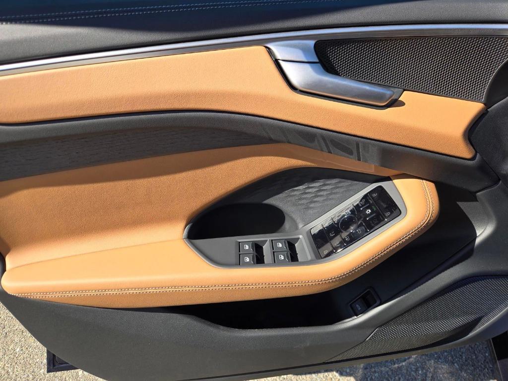 صورة مصغرة 17 لـ 2026 AUDI A6 BASE