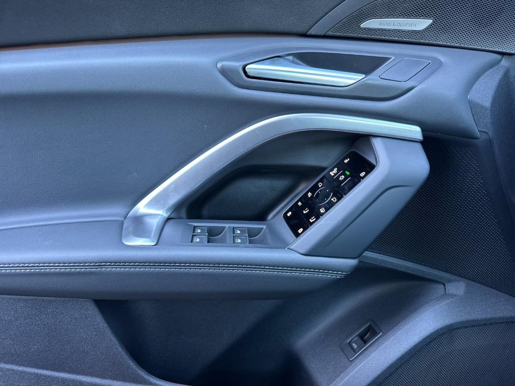 صورة 10 لـ 2026 AUDI Q5 PLUS