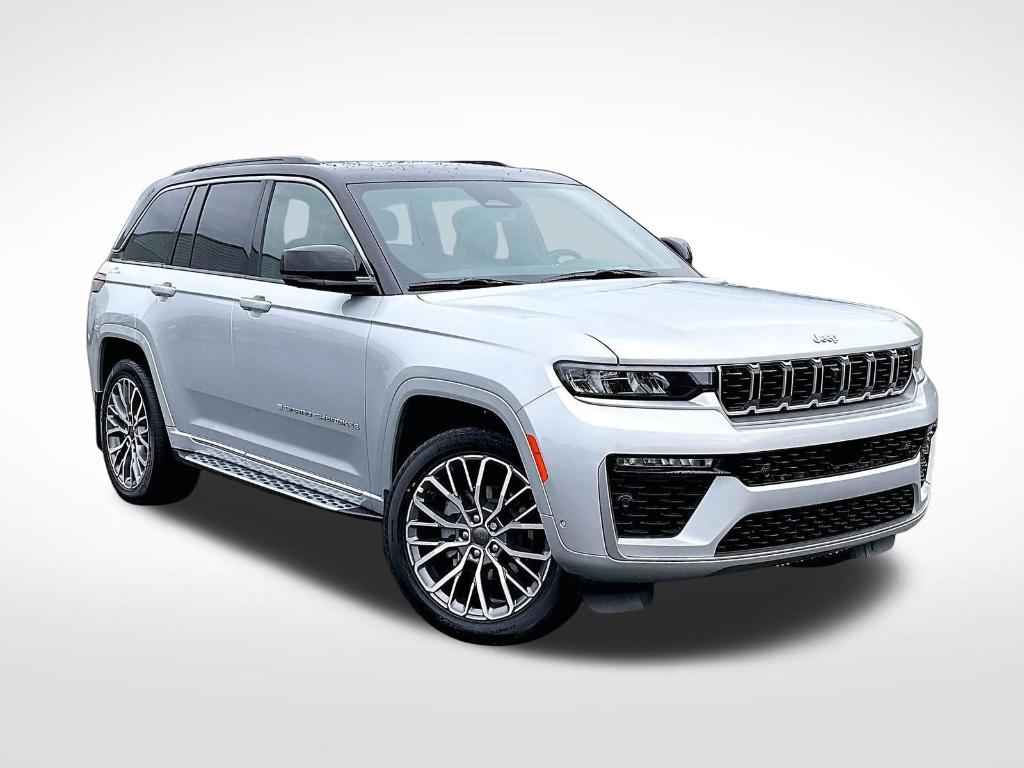 New 2026 Jeep Grand Cherokee Summit