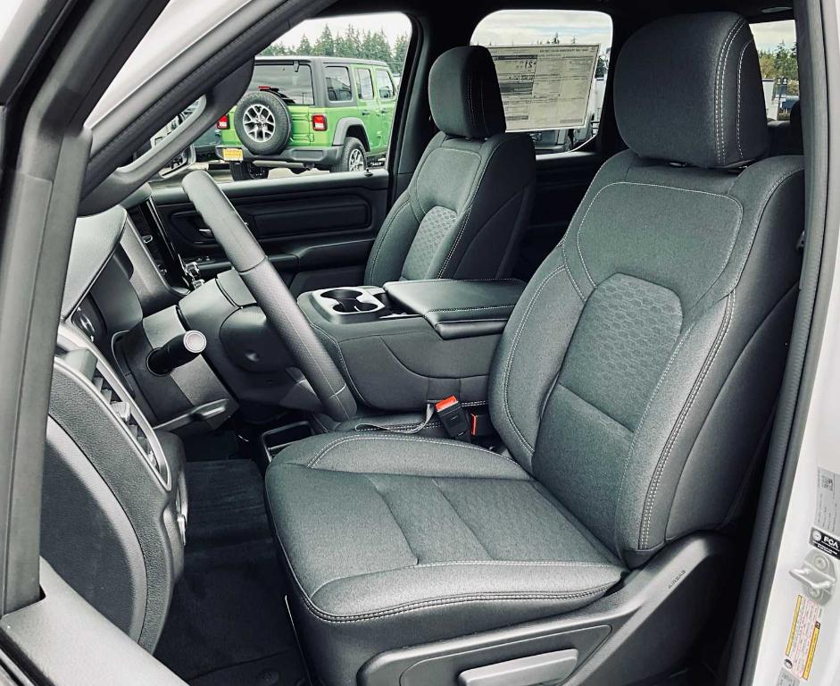صورة 9 لـ 2026 RAM 1500 TRADESMAN