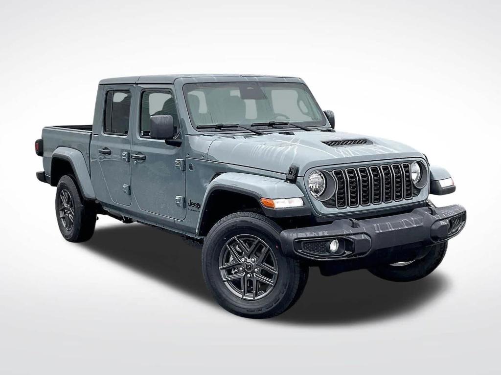 New 2026 Jeep Gladiator Sport