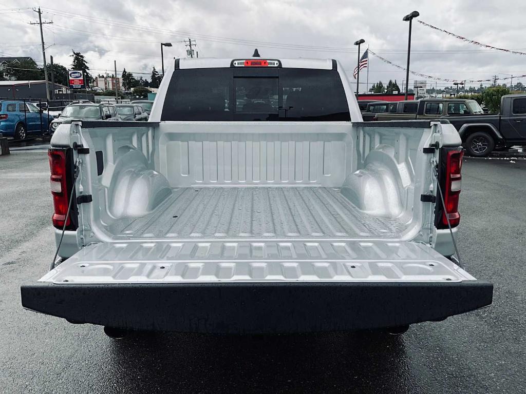 2026 RAM 1500 BIG HORN/LONE STAR — миниатюра 20