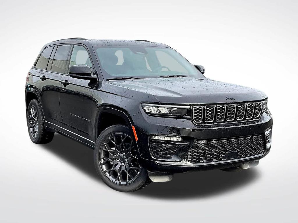 New 2025 Jeep Grand Cherokee Summit