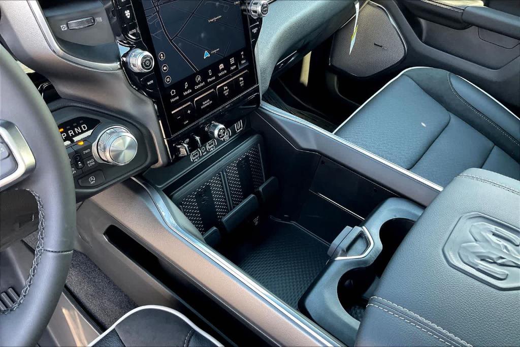 صورة 8 لـ 2026 RAM 1500 LARAMIE