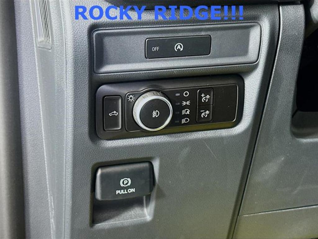 FORD F-150 STX - 9