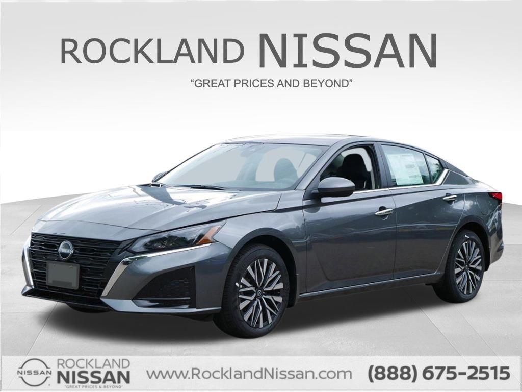 New 2026 Nissan Altima SV