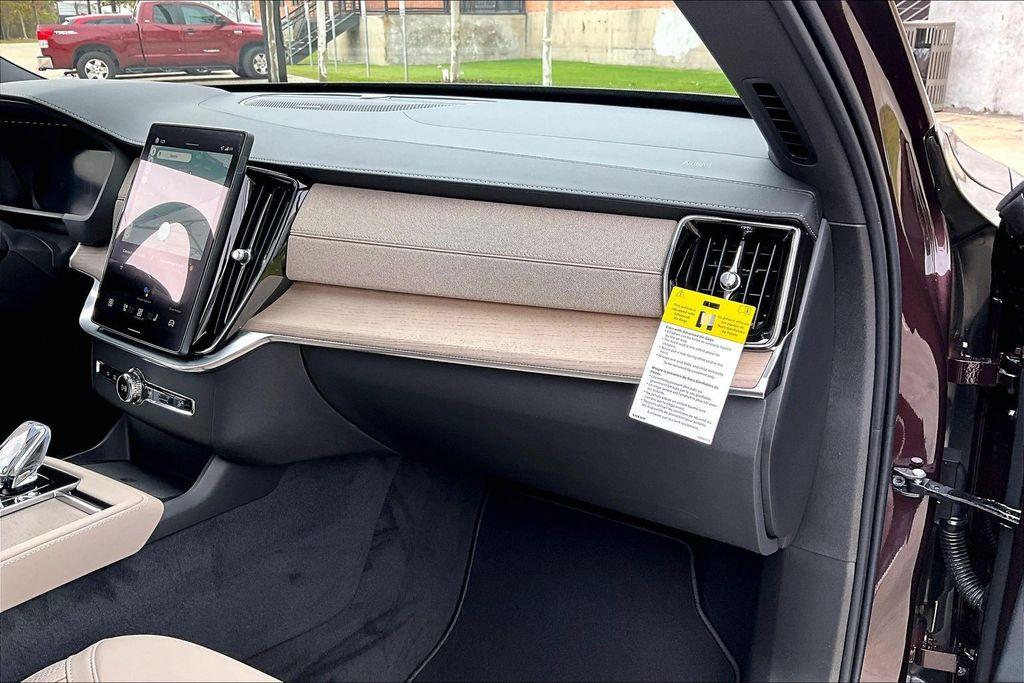 2026 Volvo XC90 B6 PLUS 7-SEATER 缩略图 11