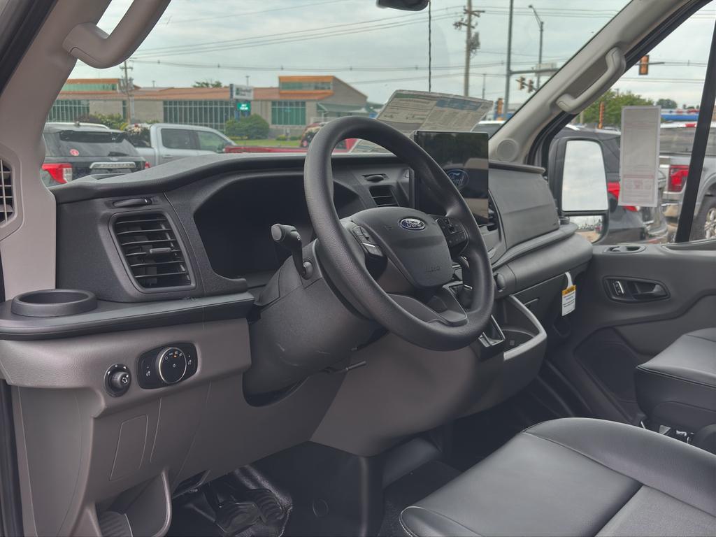 صورة 9 لـ 2026 FORD TRANSIT-350 BASE