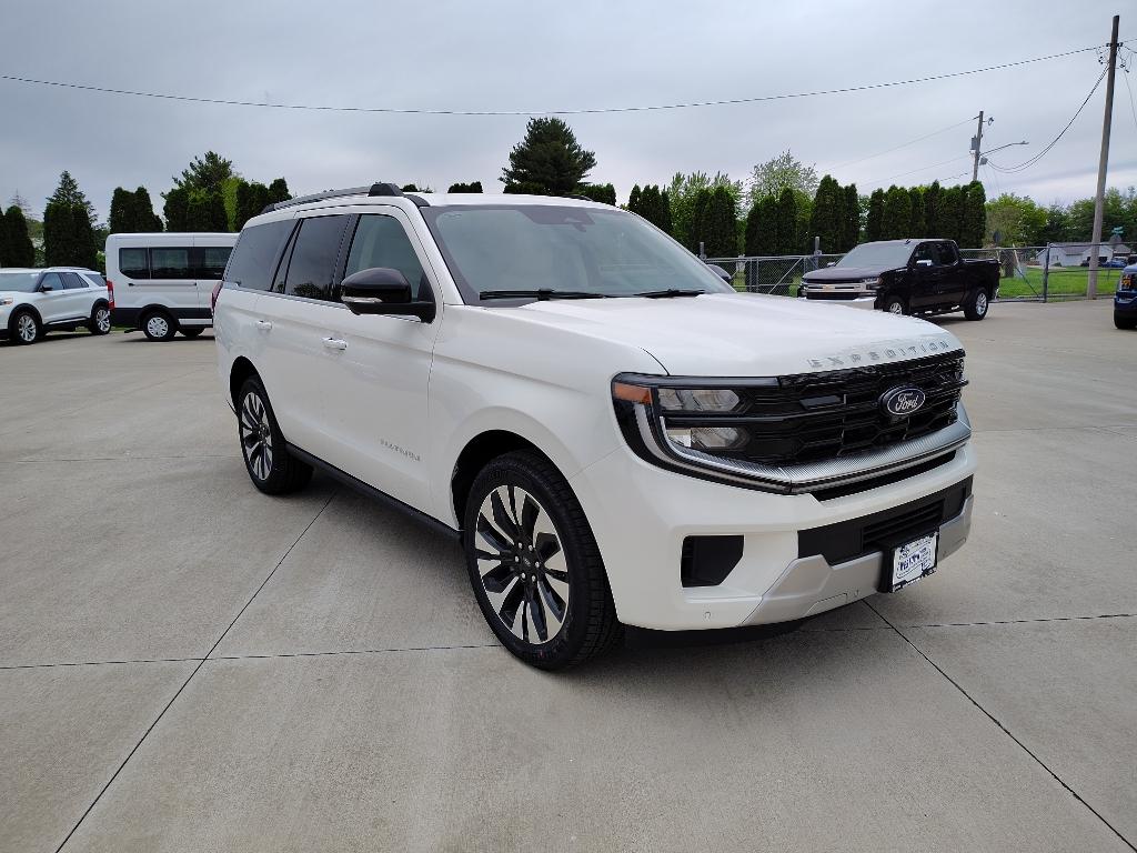 New 2026 Ford Expedition Platinum