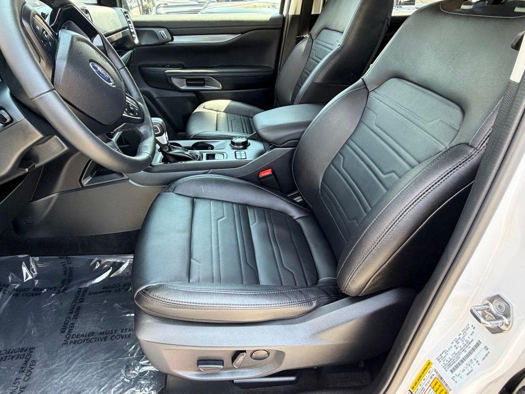 2025 FORD RANGER LARIAT — миниатюра 24