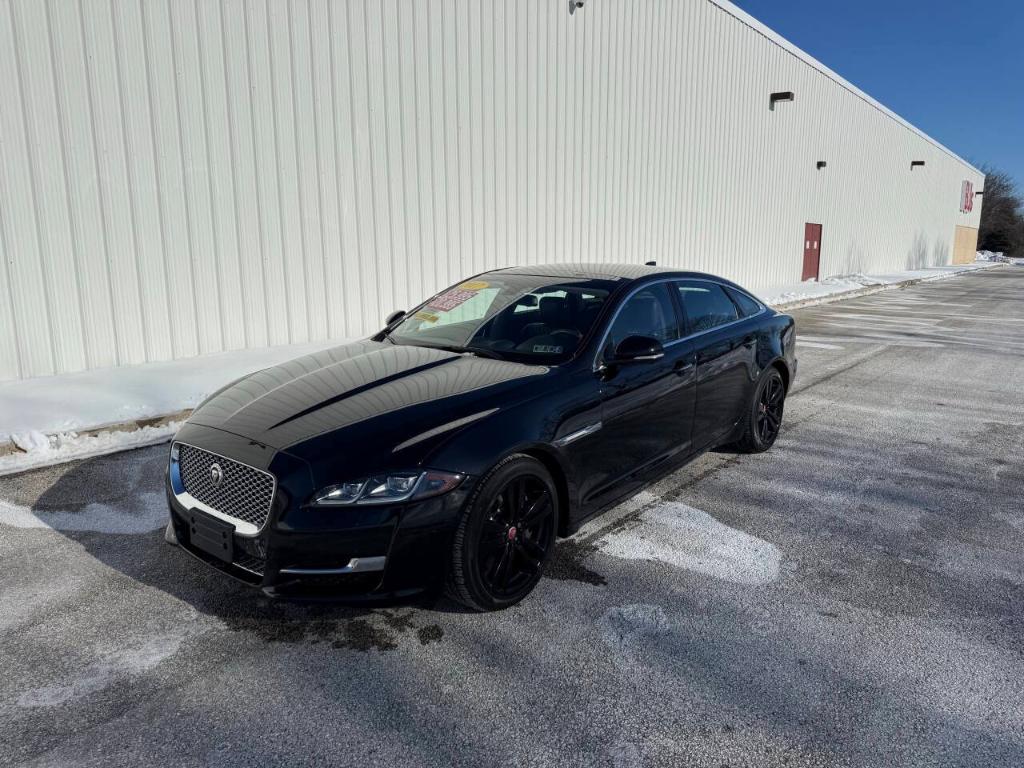 2017 Jaguar XJ