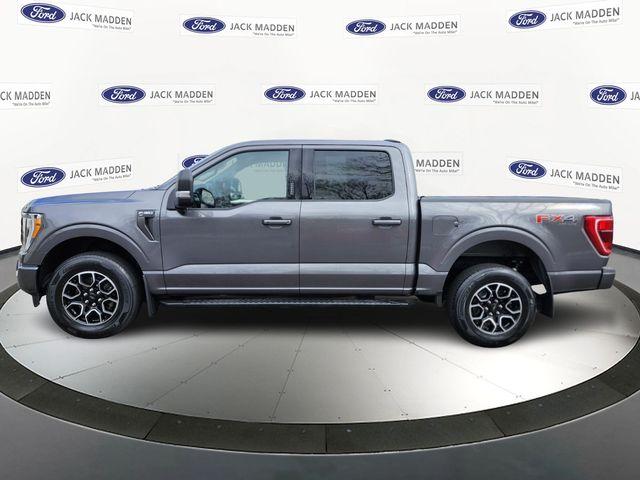2022 FORD F-150 XLT photo 2