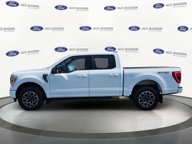 2023 FORD F-150 XLT photo 2
