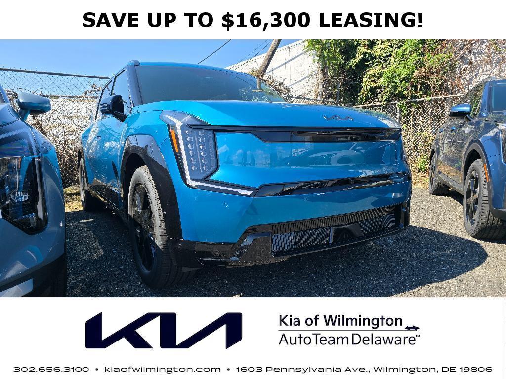 New 2026 Kia EV9 Land