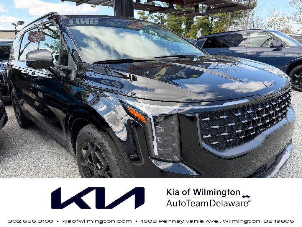 New 2026 Kia Carnival SX