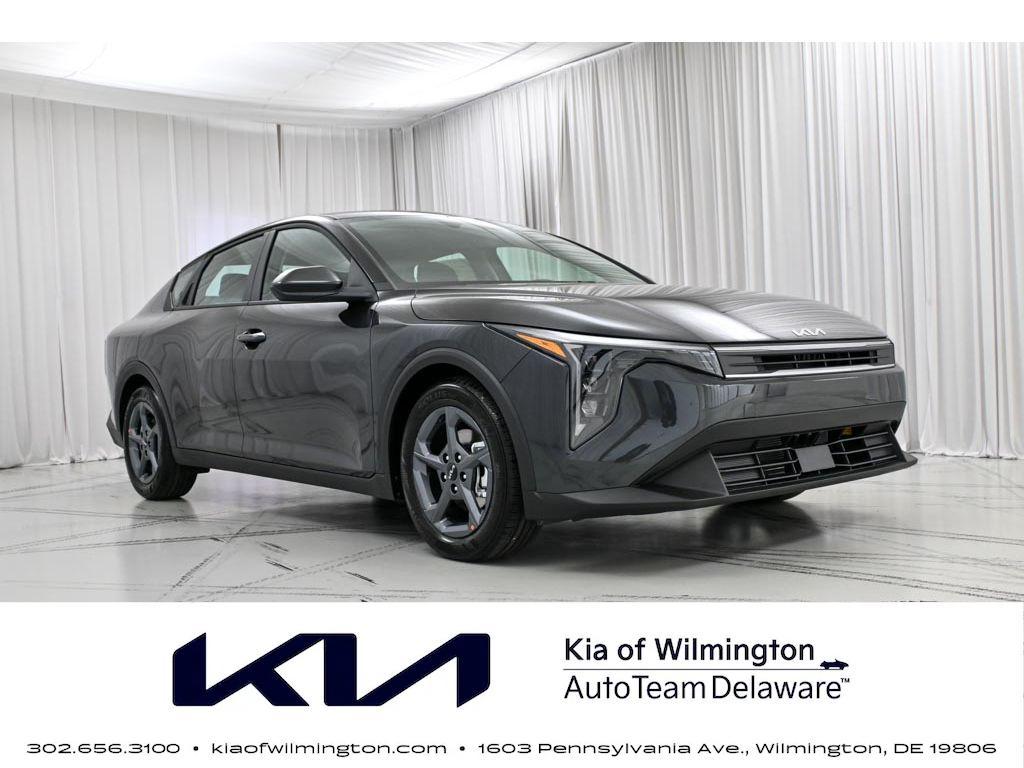 New 2026 Kia K4 LXS