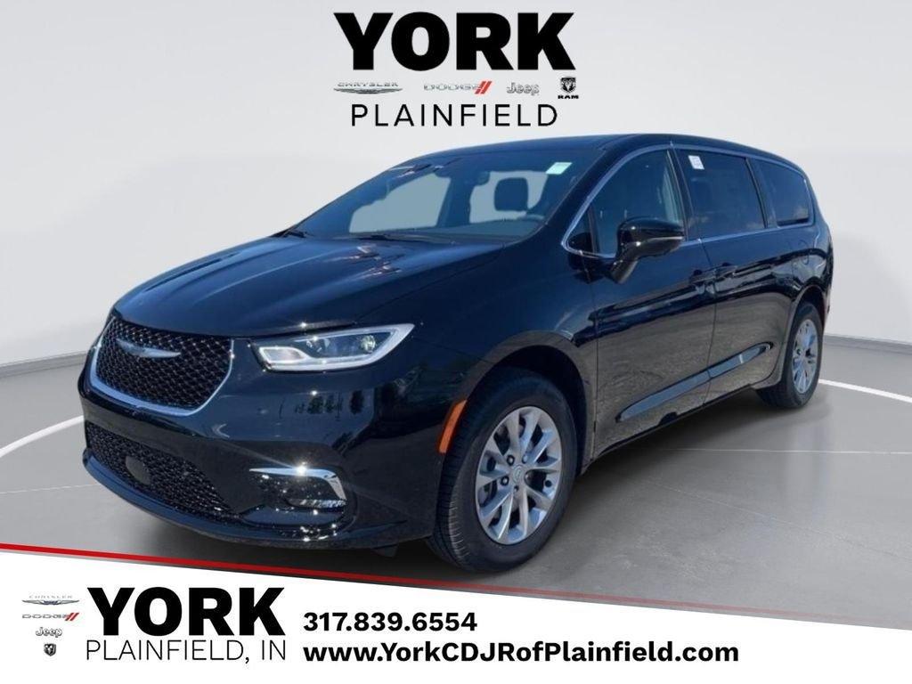 New 2026 Chrysler Pacifica Limited
