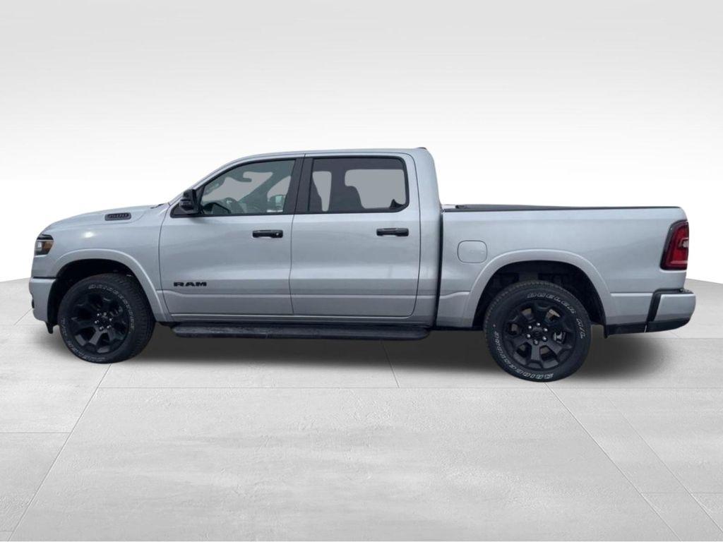 2026 RAM 1500 BIG HORN/LONE STAR — фото 2