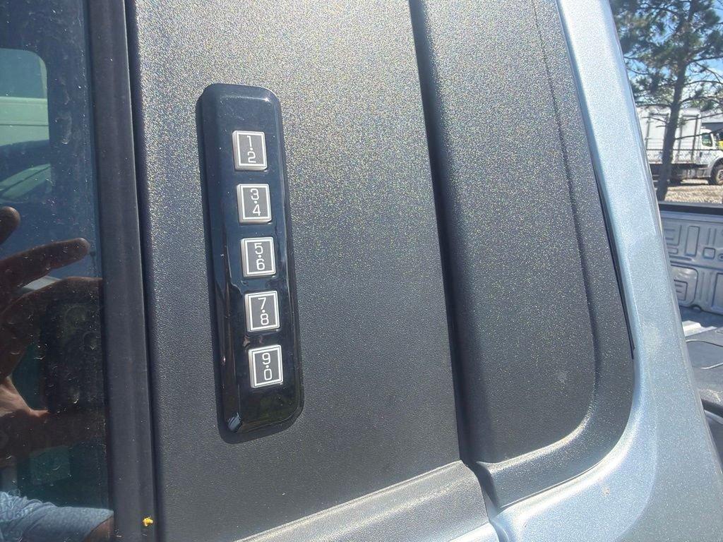 2023 FORD F-350 XLT 照片 8