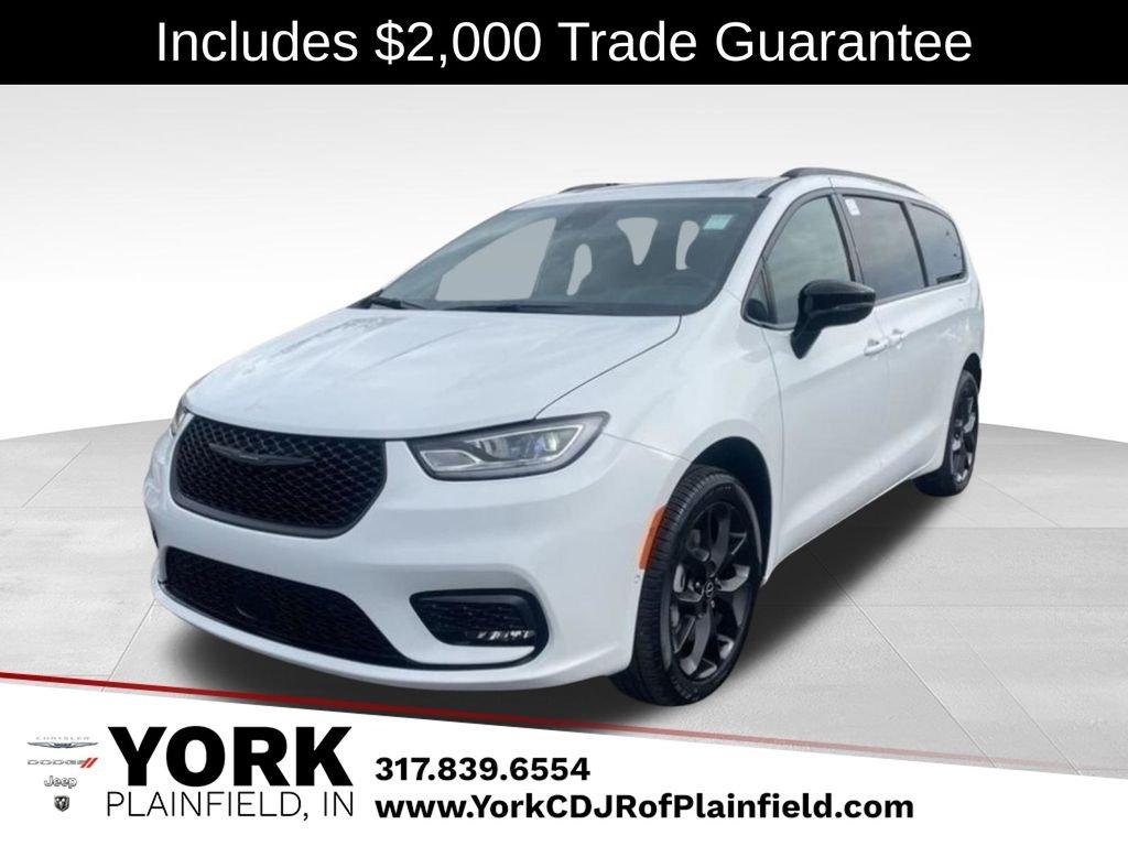 New 2026 Chrysler Pacifica Limited