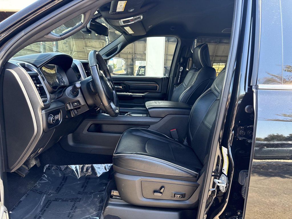 2020 RAM 2500 LIMITED CREW CAB 4X4 6'4' BOX — фото 9