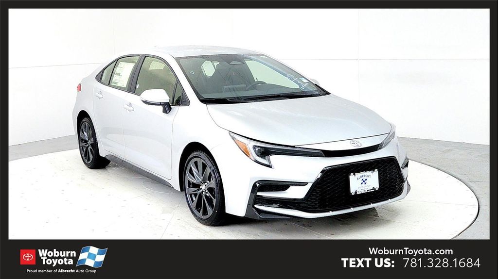 New 2026 Toyota Corolla SE