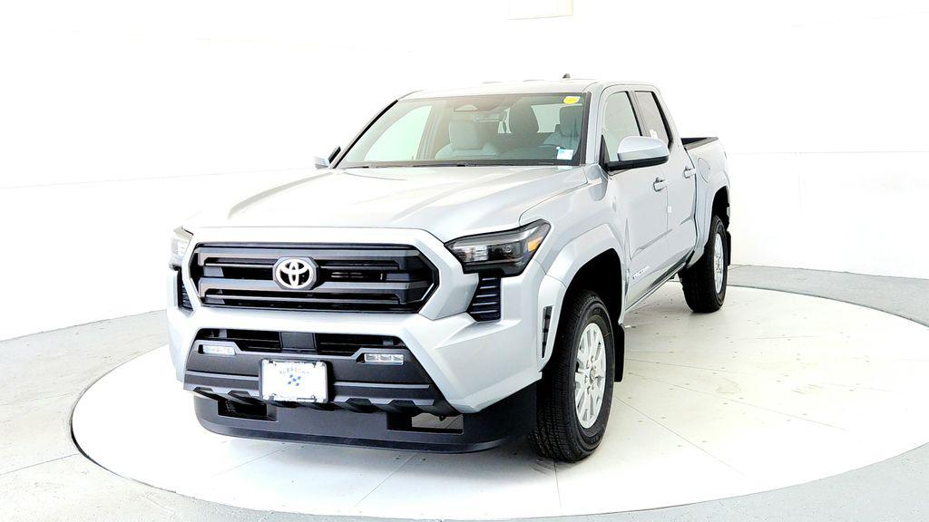 صورة 2 لـ 2026 Toyota TACOMA SR5