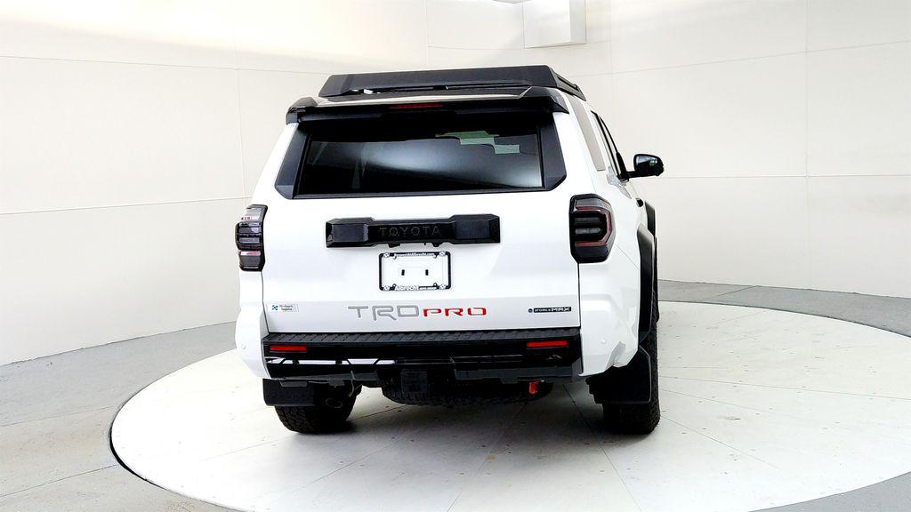 صورة 5 لـ 2026 Toyota 4RUNNER TRD PRO