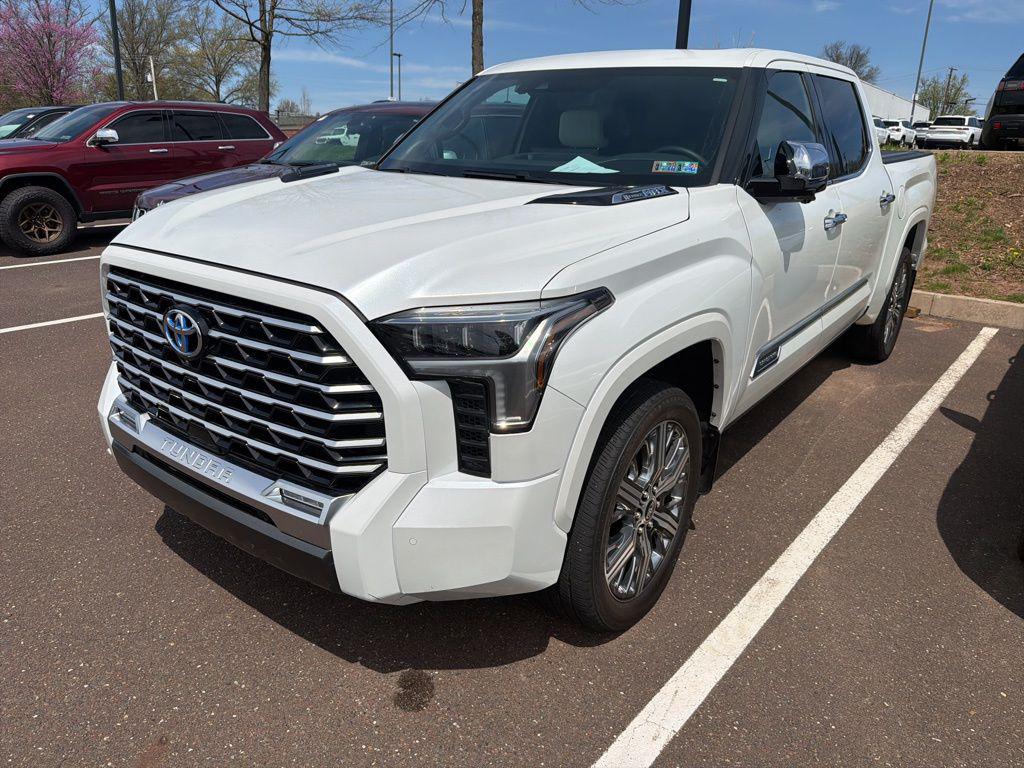 TOYOTA TUNDRA - 4
