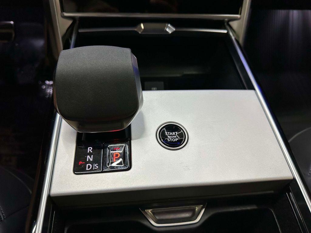 صورة مصغرة 31 لـ 2025 LAND Rover RANGE ROVER P530 SE
