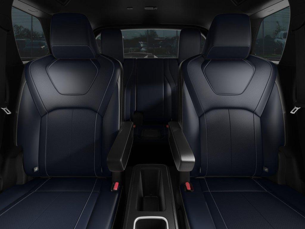 صورة 8 لـ 2027 Infiniti QX60 SPT