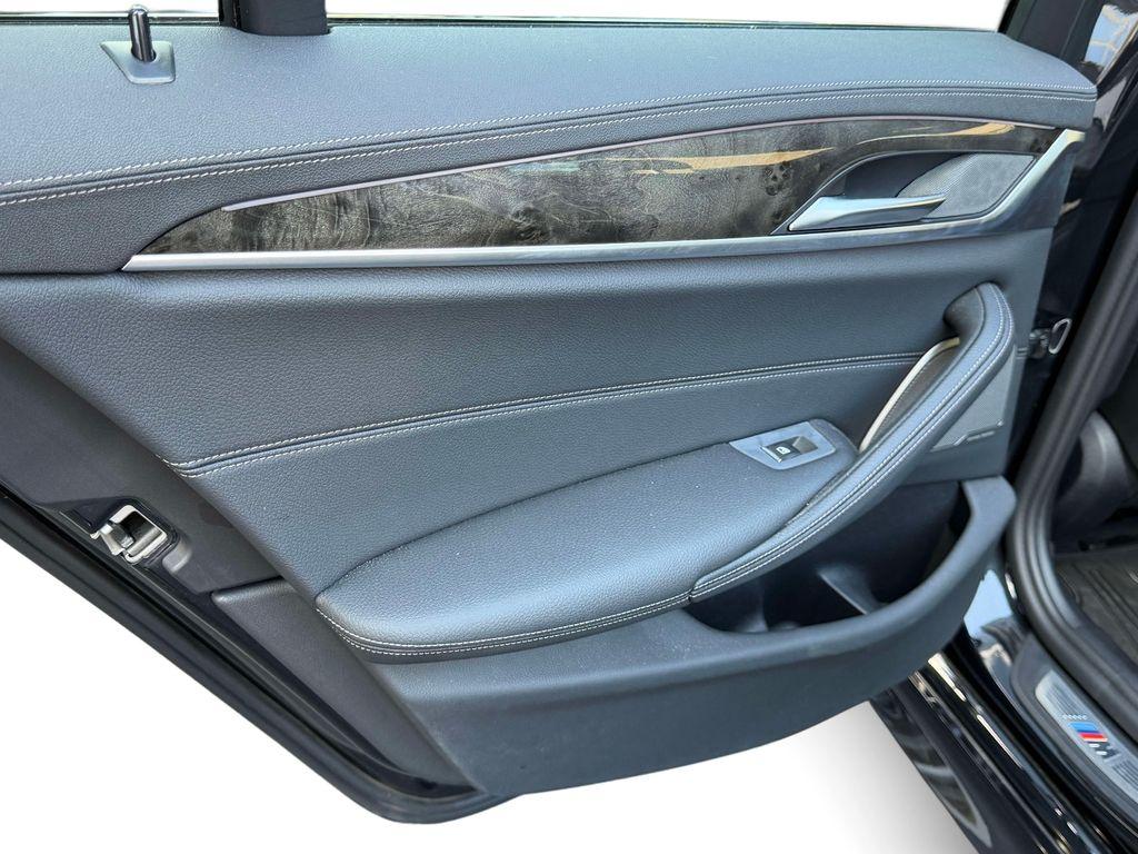 2023 BMW M550 I XDRIVE 缩略图 23