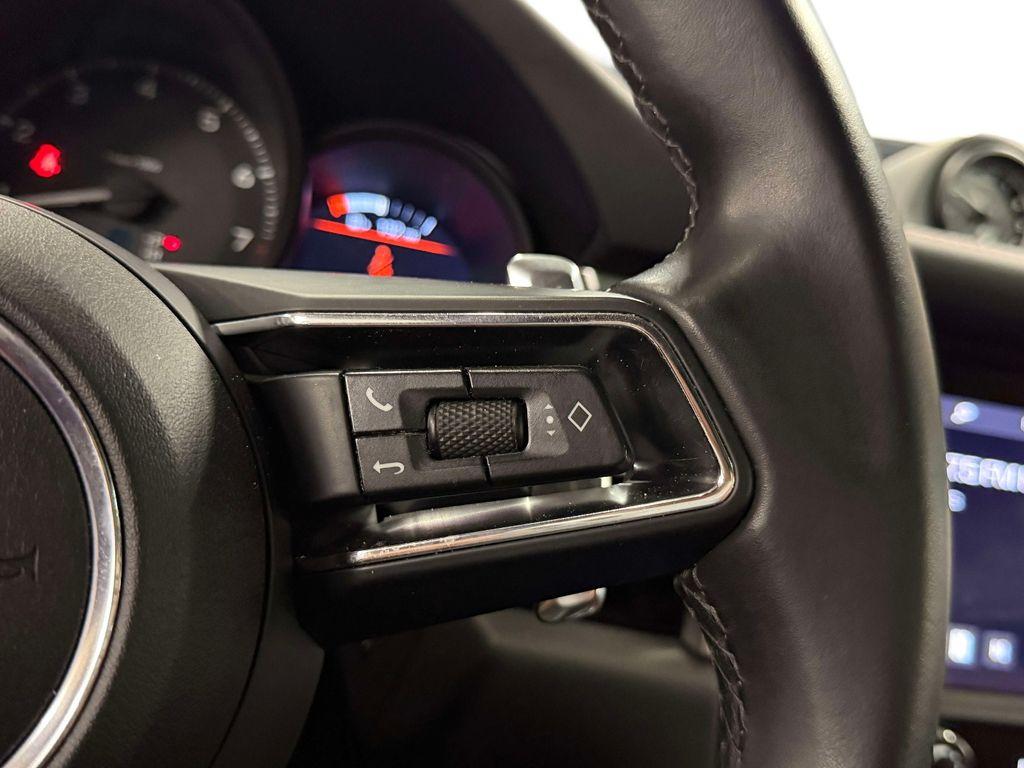 صورة مصغرة 35 لـ 2024 Porsche MACAN T