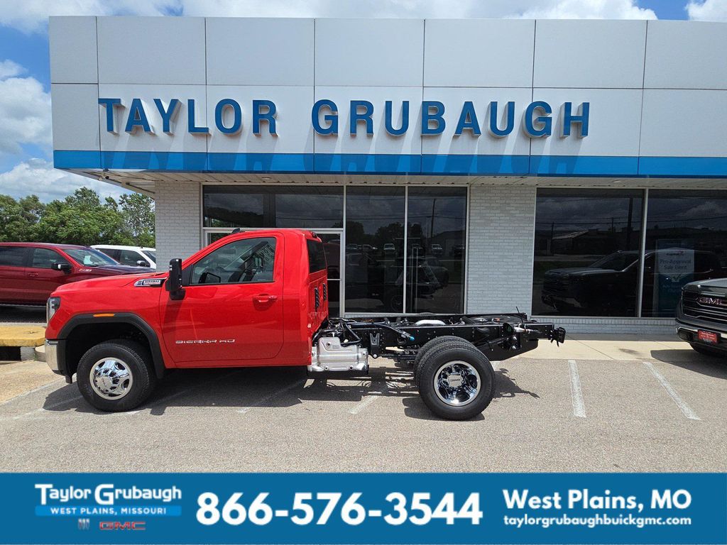 New 2026 GMC Sierra 3500 SLE