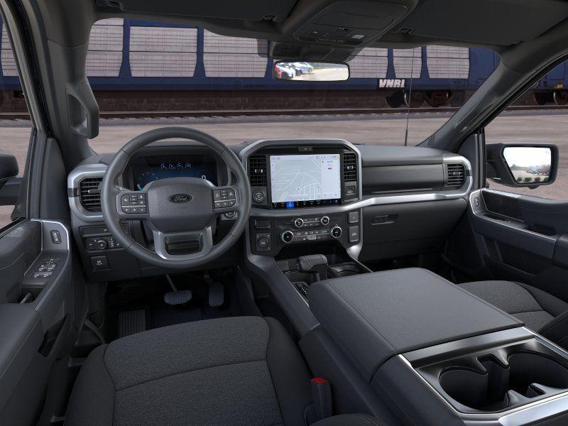 2026 FORD F-150 XLT — фото 9