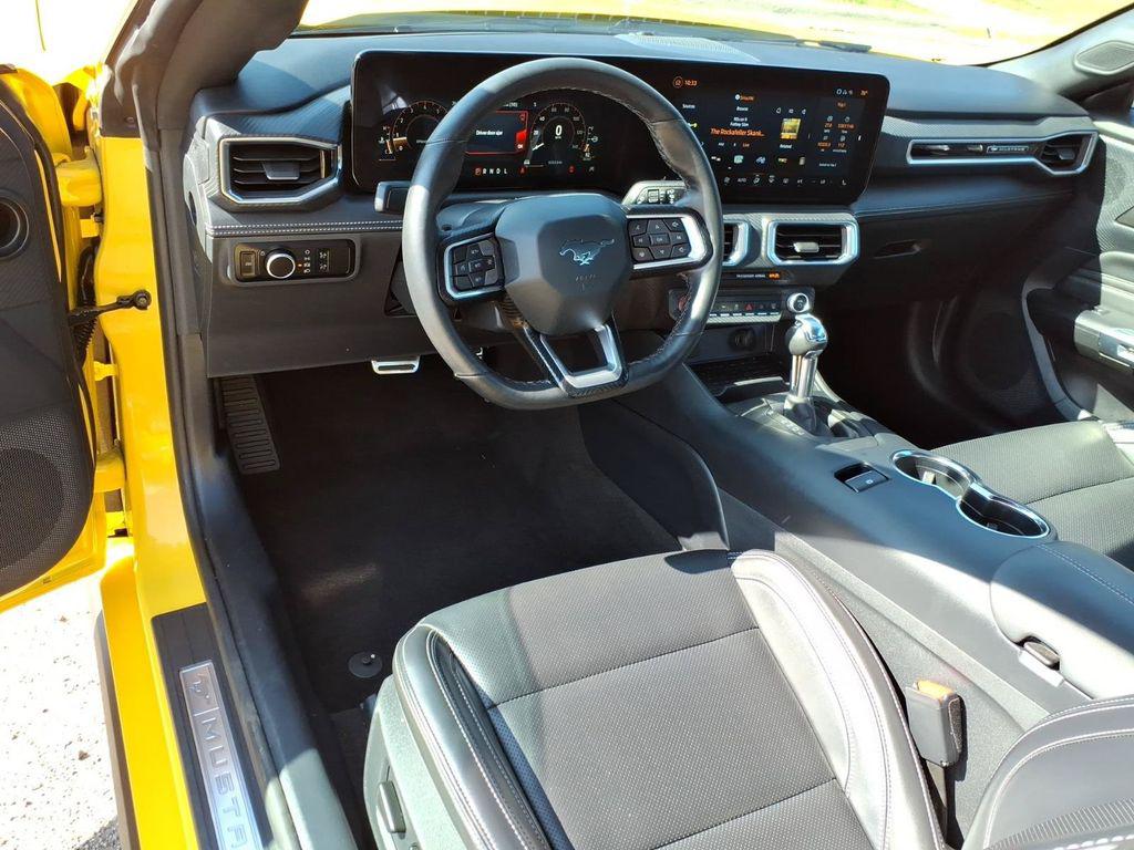 2024 FORD MUSTANG ECOBOOST PREMIUM 缩略图 11