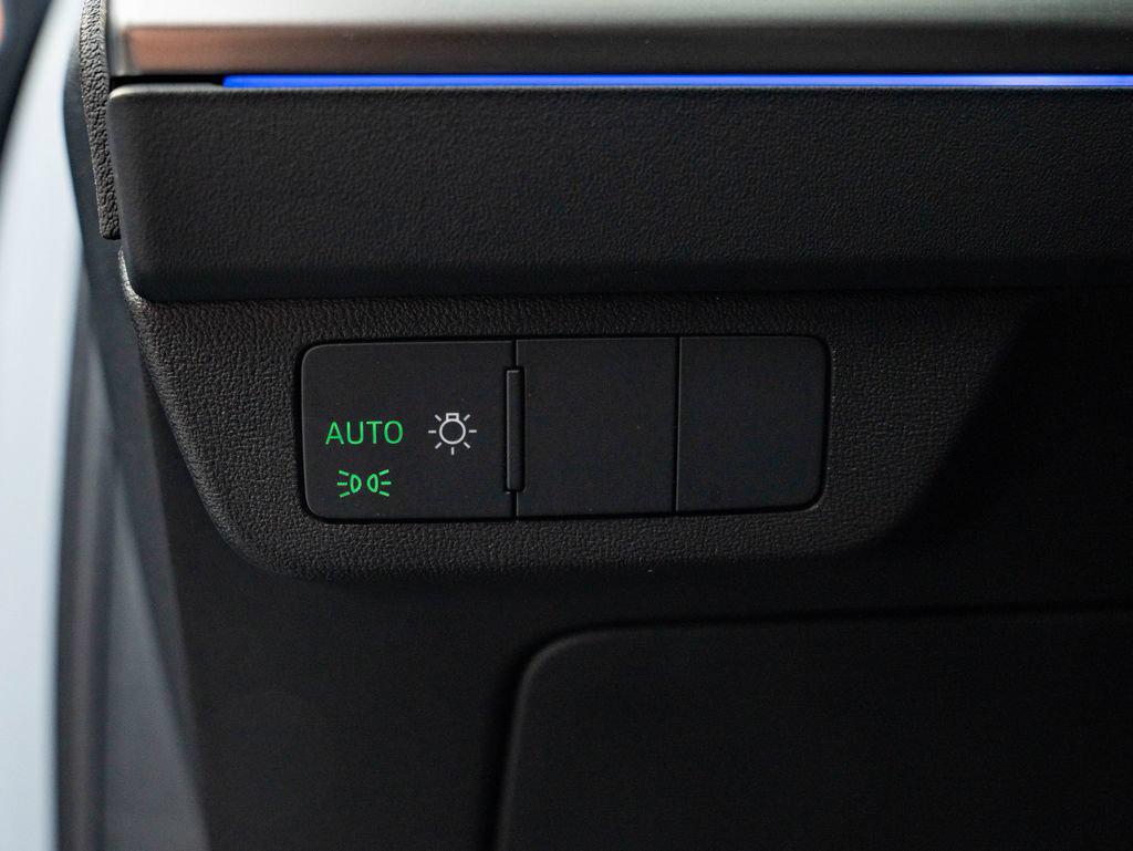 صورة مصغرة 41 لـ 2023 AUDI Q4 E-TRON PREMIUM PLUS 40 RWD