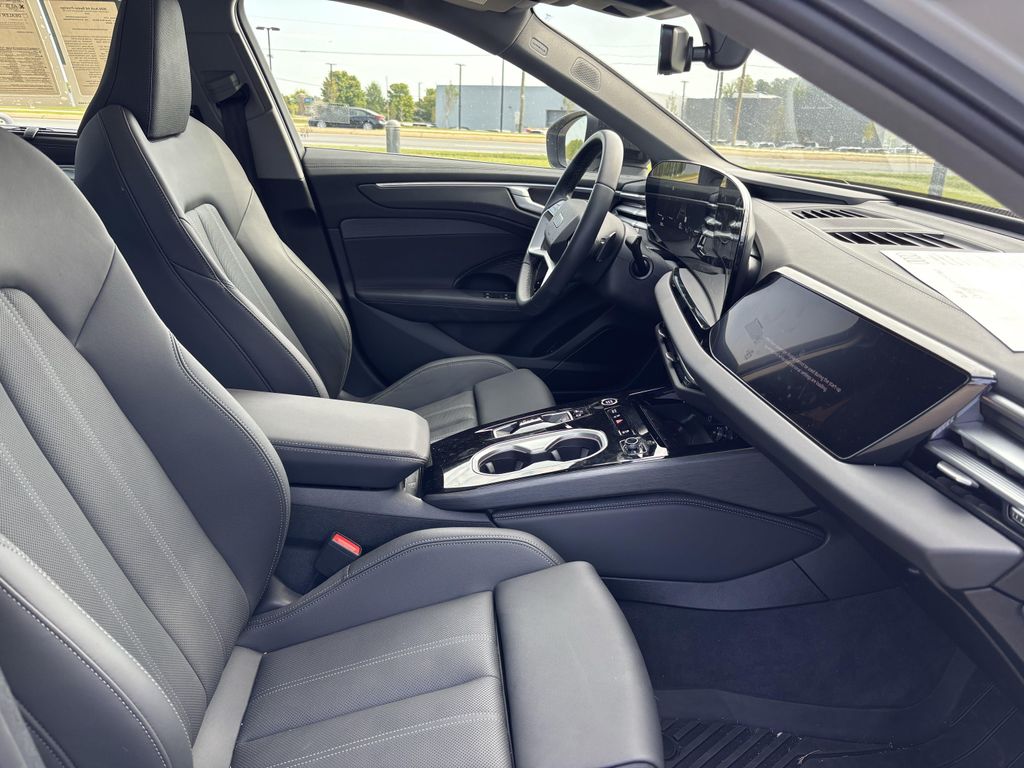 صورة مصغرة 36 لـ 2026 AUDI A6 PRESTIGE QUATTRO S TRONIC