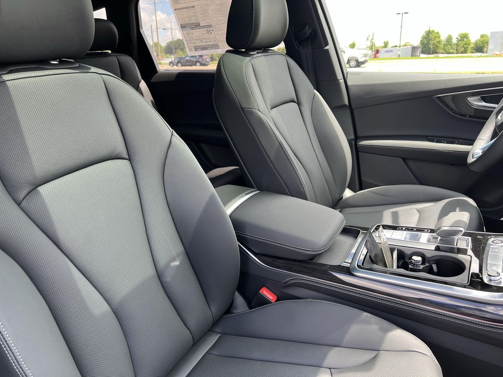 صورة مصغرة 21 لـ 2026 AUDI Q7 55 PREMIUM PLUS